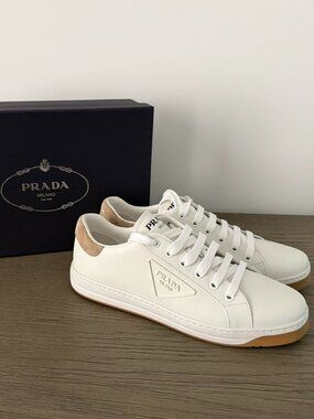 PRADA Calzature Donna Women's White/Tan Sneakers - Size 9 (39) - NEW!